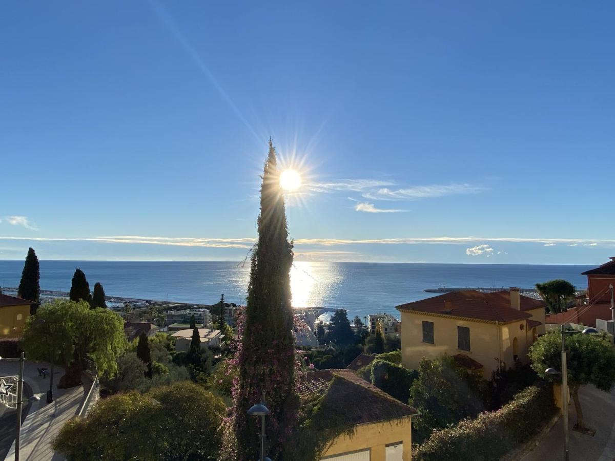 Le Vigia-Vue Mer-Terrasse-Climatisation-Parking Menton Eksteriør billede